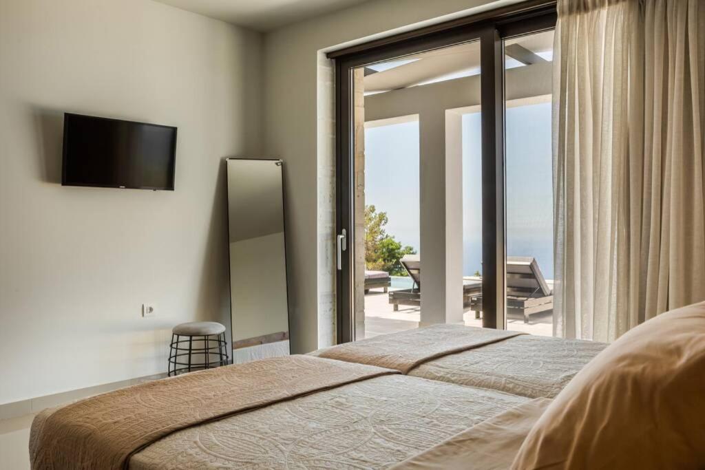 Willa Panorama Blue Kefalonia - Luxury In Lourdata Simotáta