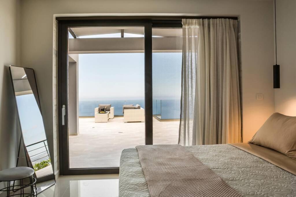 Willa Panorama Blue Kefalonia - Luxury In Lourdata